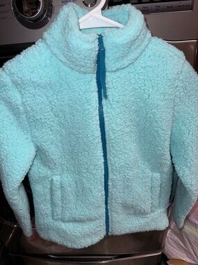 Amazon Essentials Kids Plush Sherpa Jacket in Light Aqua with Teal Trim